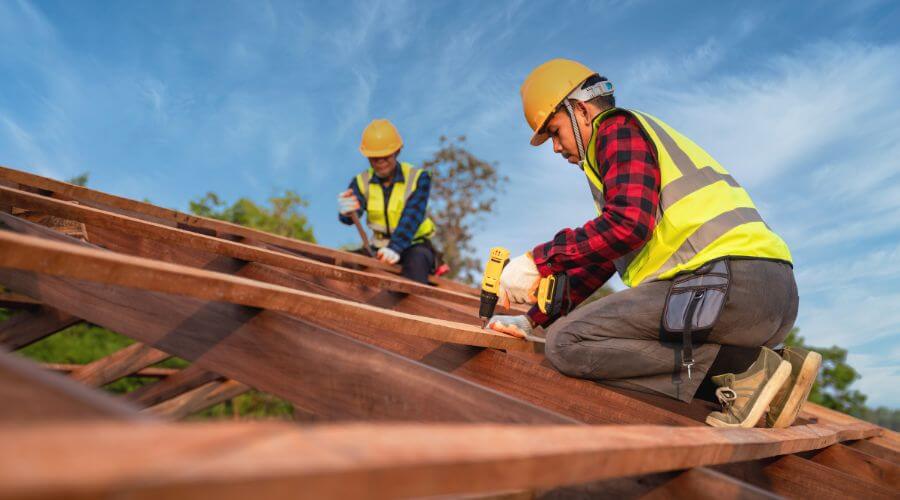 Professional Flat Roofing Installation services in Thrall, TX